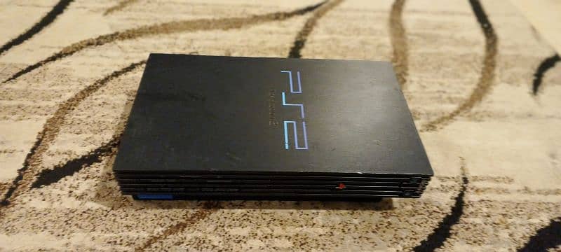 PlayStation 2 (ps2) for sale. 2