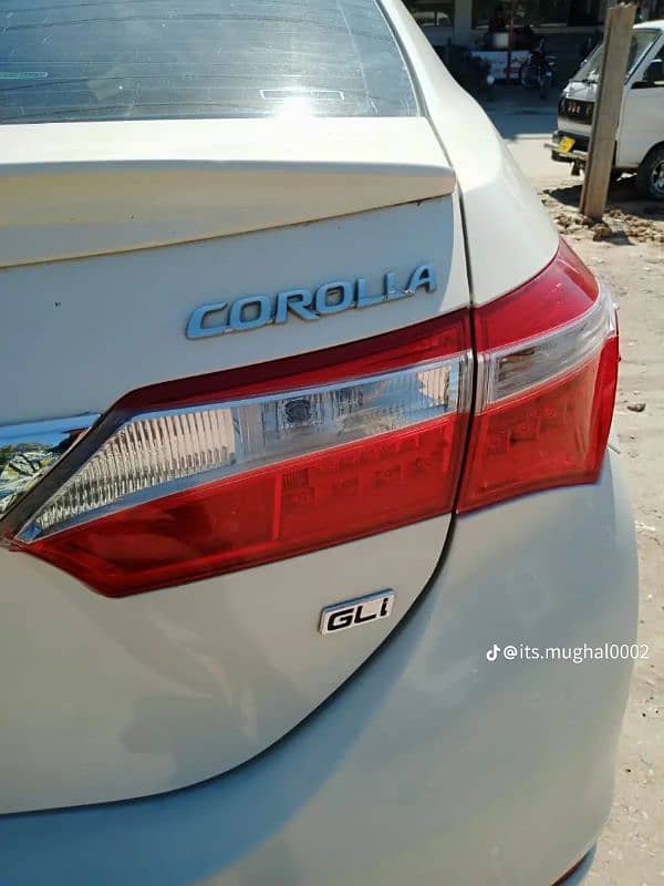 Toyota Corolla GLI 2016 14