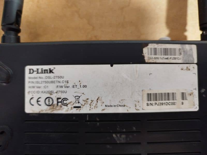 D-Link DSL-2750U 3