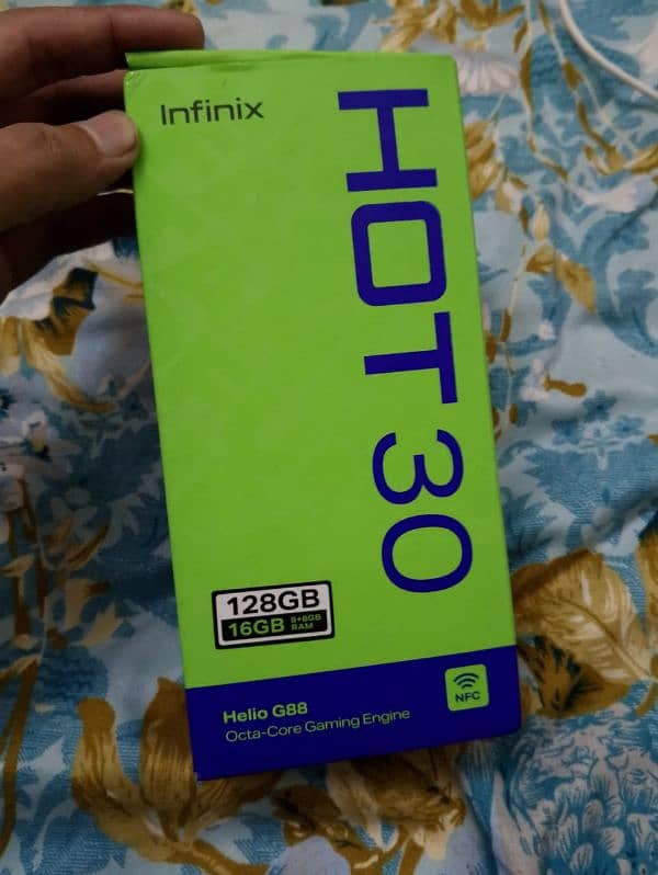 Infinix hot 30 box and charger 1