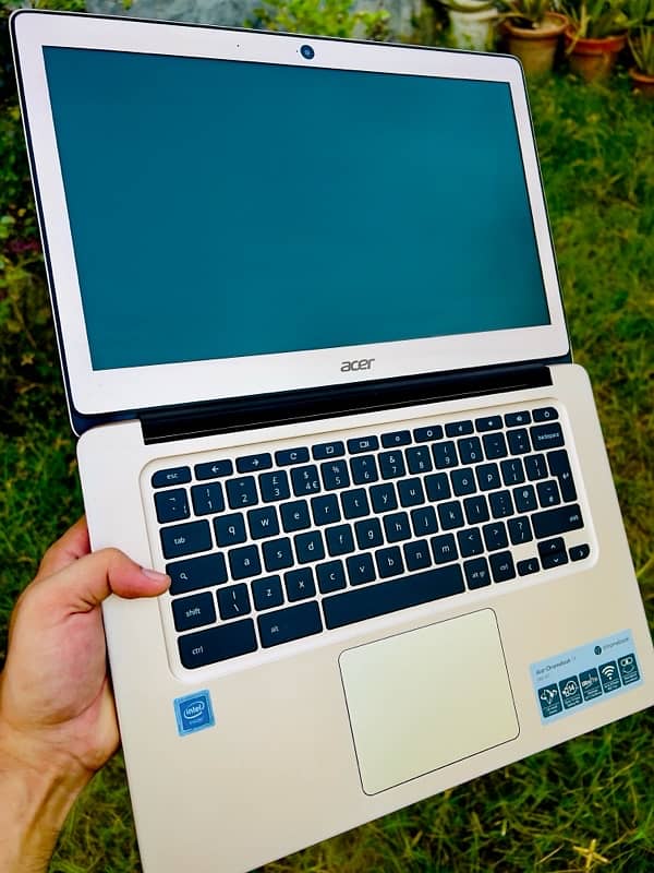 Acer Chromebook Gold Metal 14” | Hp Laptop | HP EliteBook 7