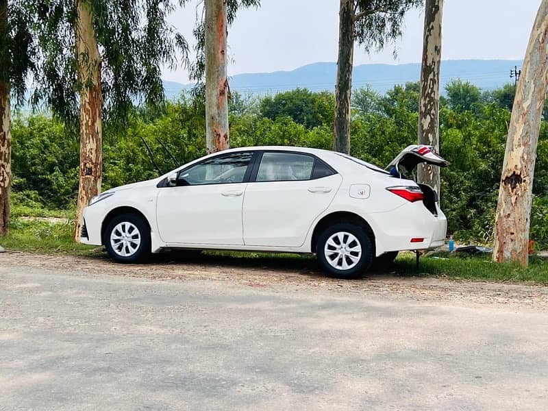 Toyota Corolla GLI 2018 9