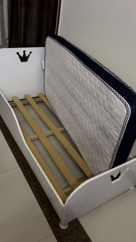 Kid bed 4