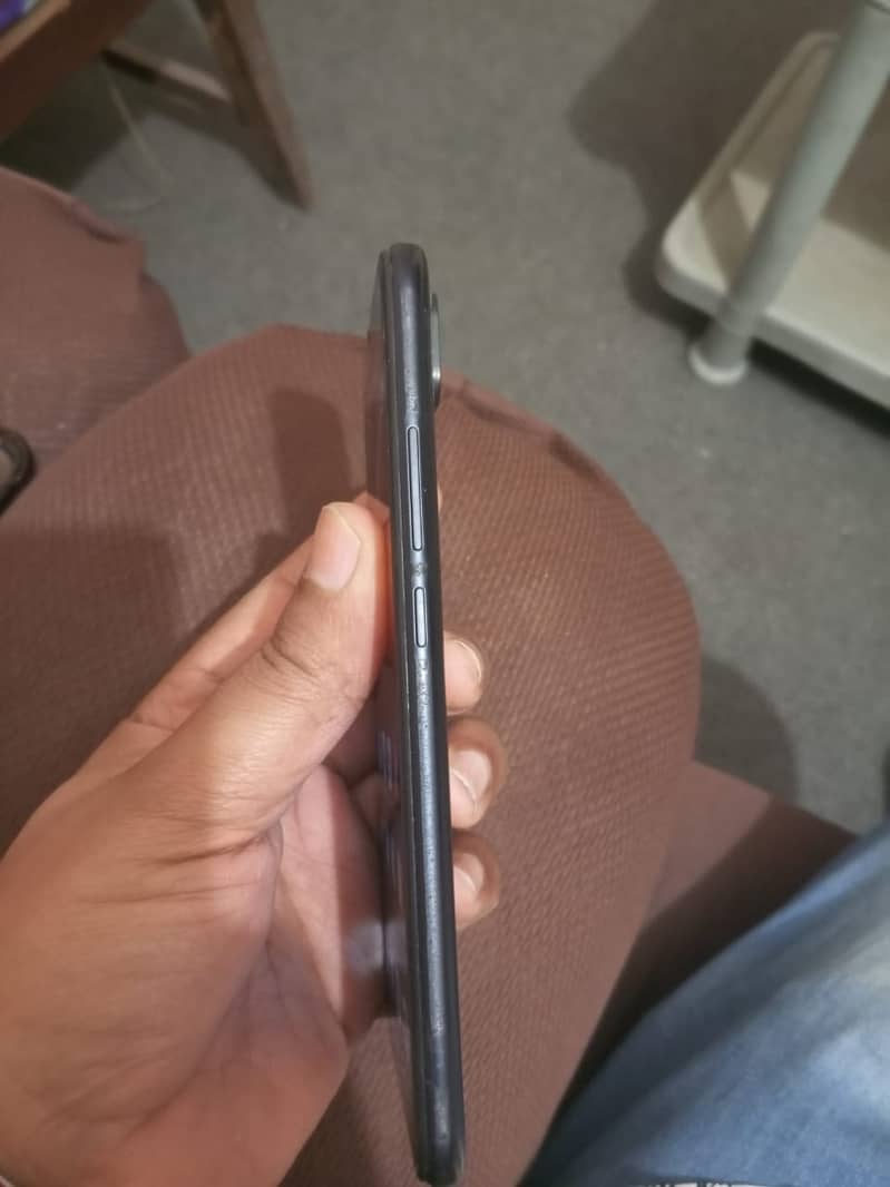 Xiaomi  Model 9c 0/3/0/1/4/7/1/5/5/7/8 3