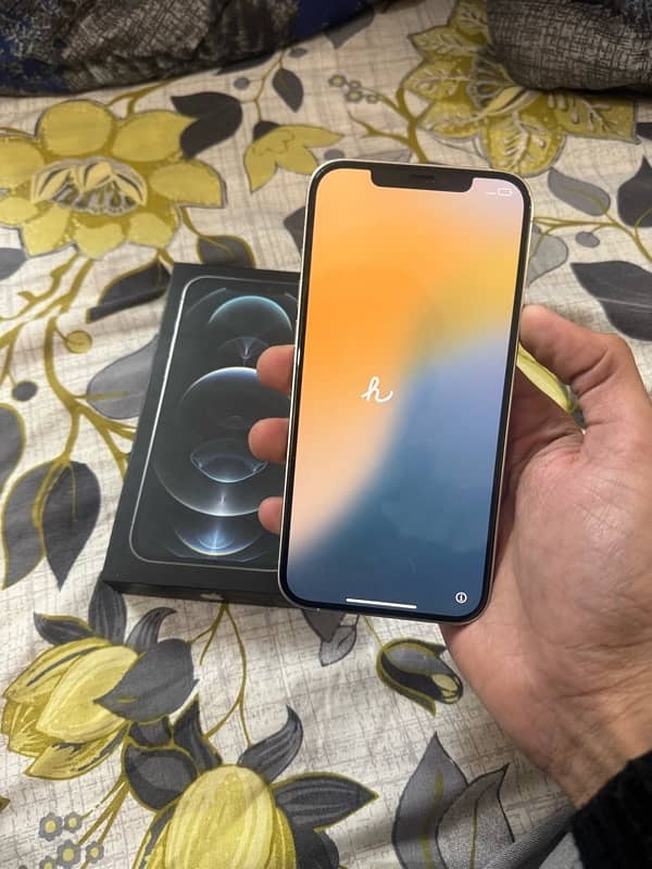 iphone 12 pro max 256 gb 10/10 pta approved 8