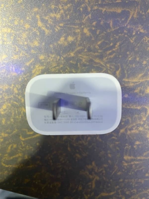 Apple original charger 0