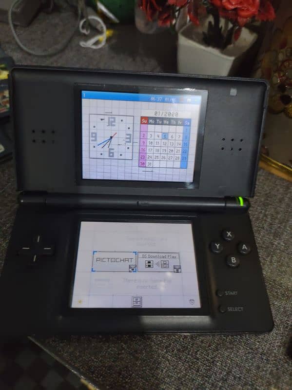 NINTENDO DS LITE CHARGER OR 7 GAMES KE SATH HAI 2