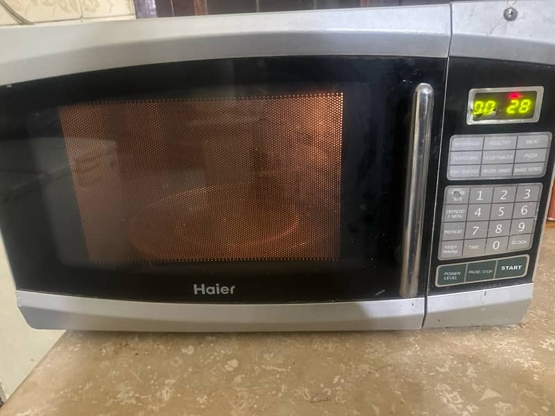 microwave Haier 4