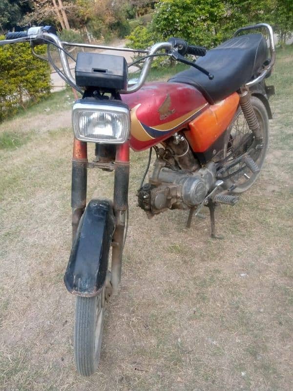 Honda CD 70 2