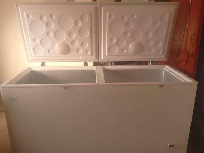 New condition Refrigerator 2