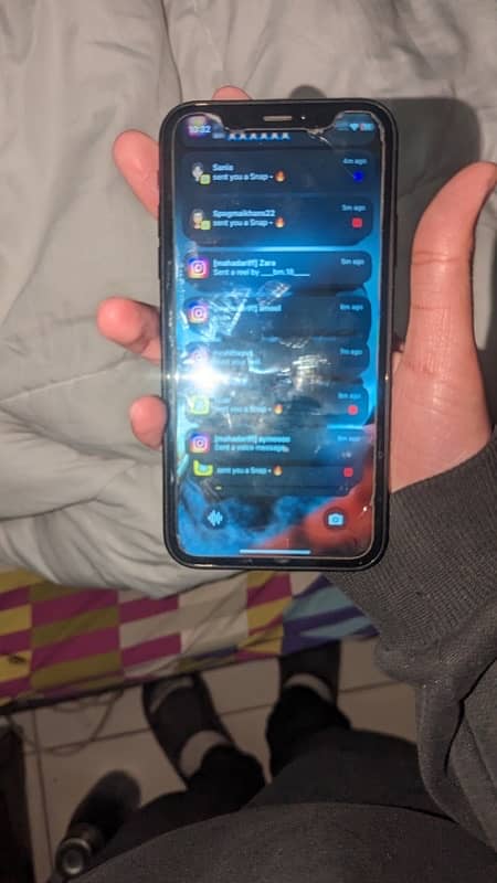 Iphone XR urgent sale 7