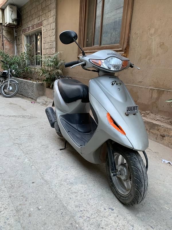 Honda Dio Scooter 2