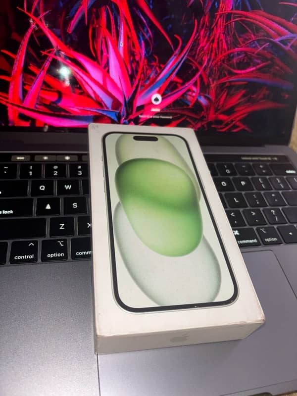 iPhone 15 non pta jv with box 128gb 0