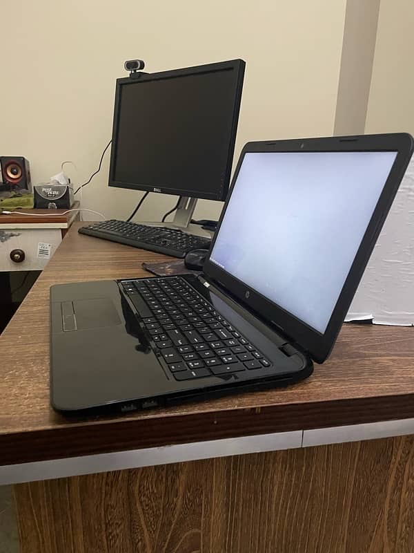 hp laptop just like new 8/512 1