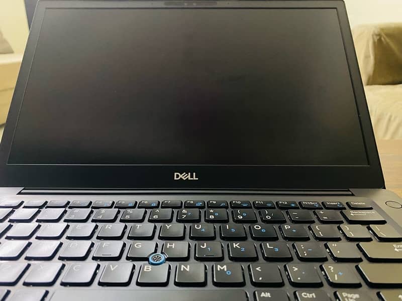 Dell latitude 7490 2