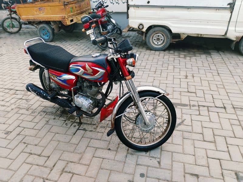 HONDA 125 2022 BILCUL OKY BIKE 1