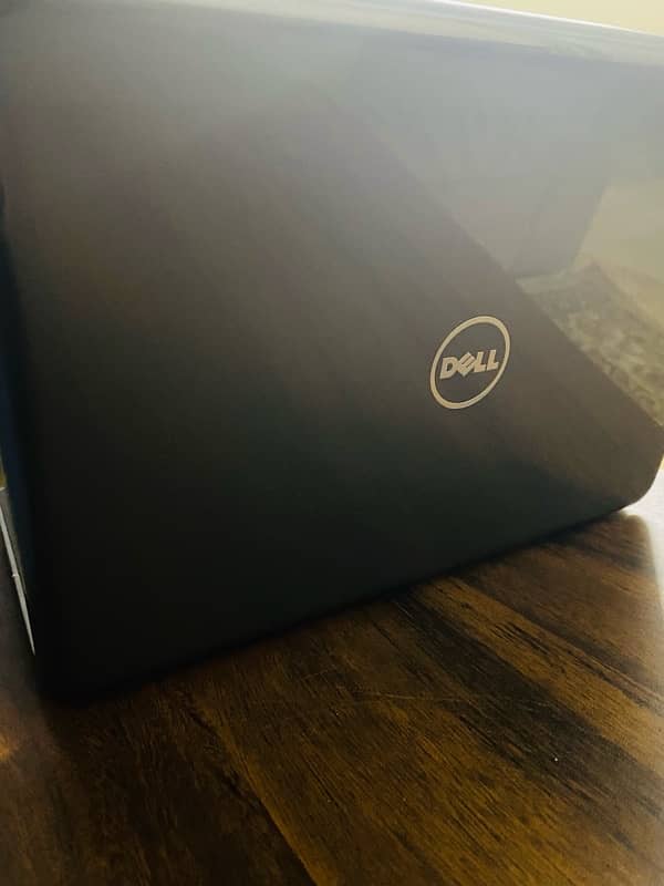 Dell latitude 3380 1