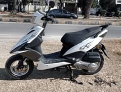 OW MOTORS Scooty | Self Start | Slightly Used |