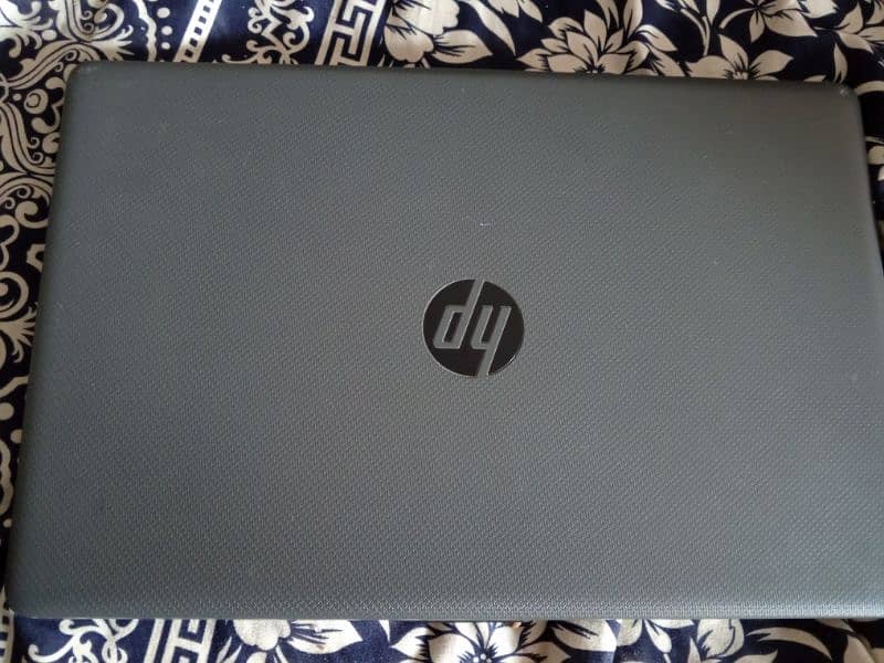 HP LAPTOP, FOR SALE 2