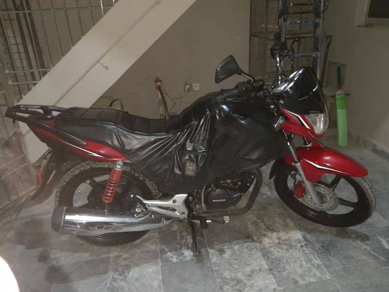 Honda cb150f 2