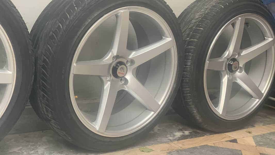 Vossen 17 inches Alloy rims 0