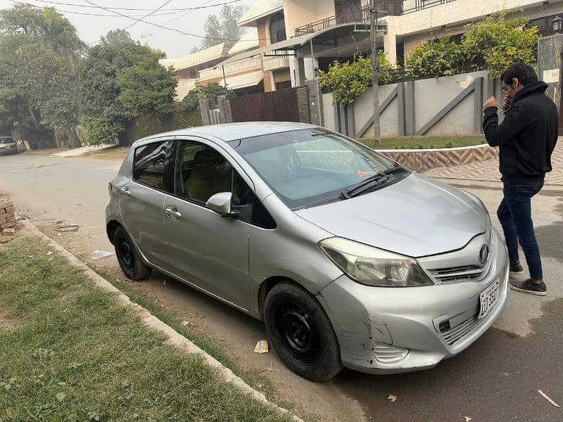 Toyota Vitz 2011 1