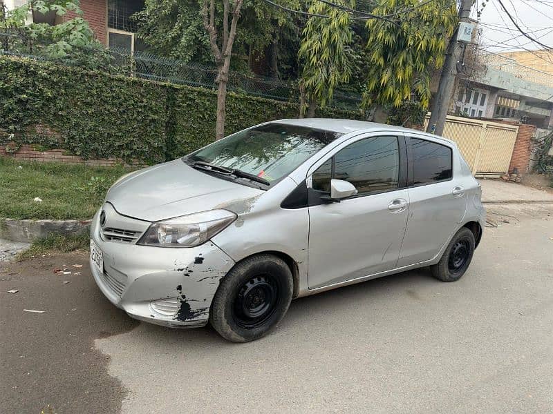 Toyota Vitz 2011 3