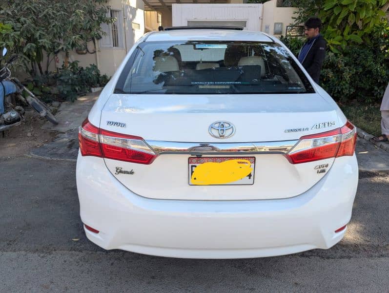 Toyota Corolla Altis 2016 grande 11