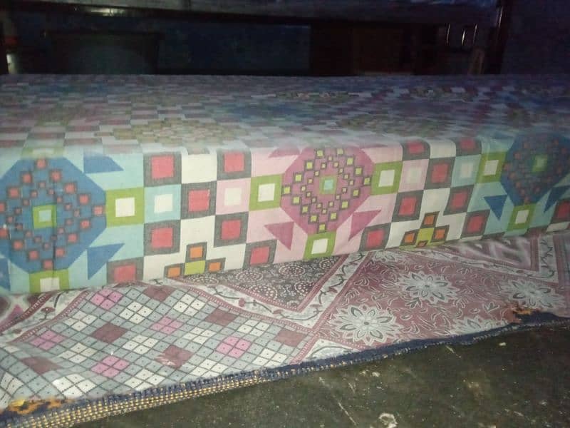 MATTRESS GOOD CONDITION SIZE 3BY6.5 6INCH WIDTH CONTACT 03108227641 3