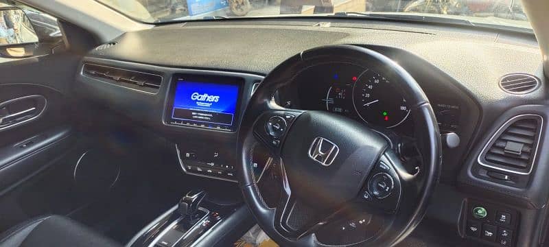 Honda Vezel 2018 14