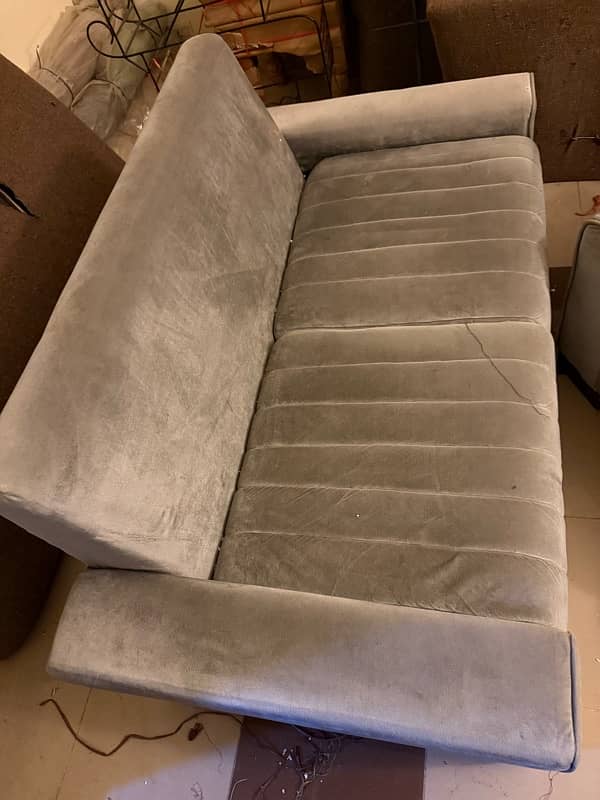 8 seater sofa set in v good condition 4