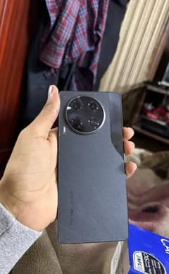 Tecno camon 30.12+12gb. exchange possible with Redmi note 13 pro