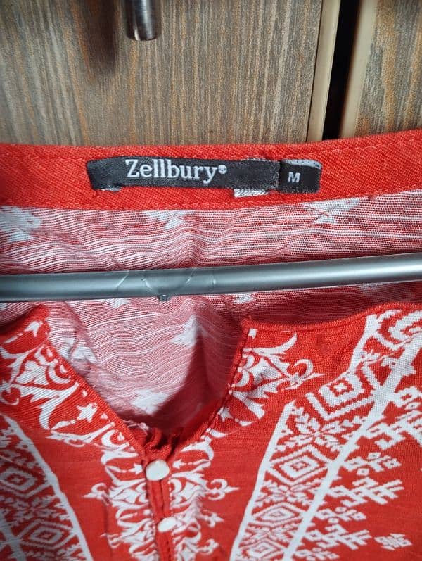 Zellbury 3 piece 1