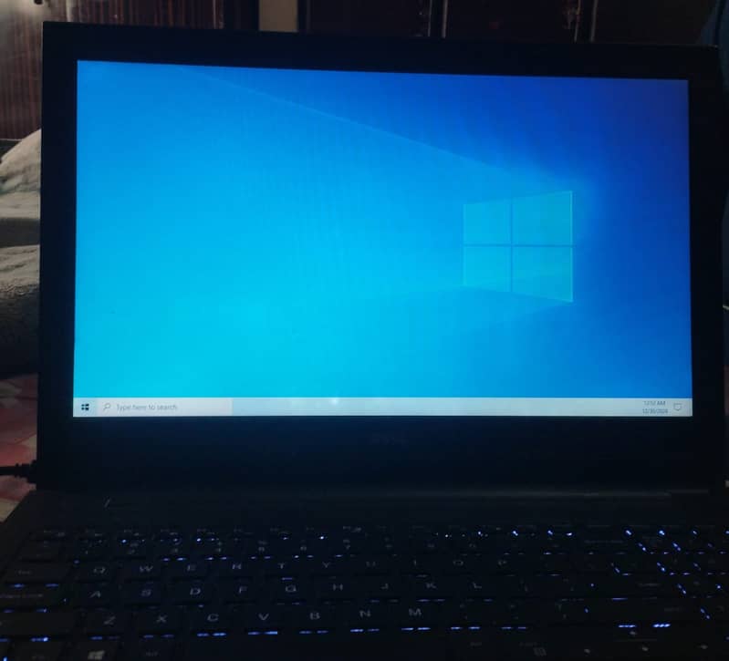 Dell Laptop 4gb 256gb all ok window 10 install 1