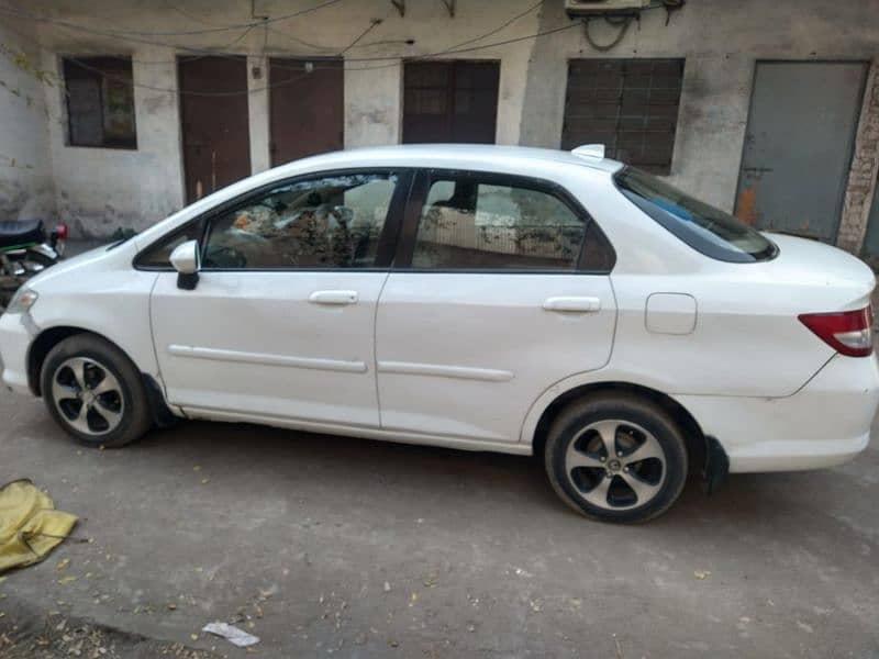 Honda City IDSI 2004 6