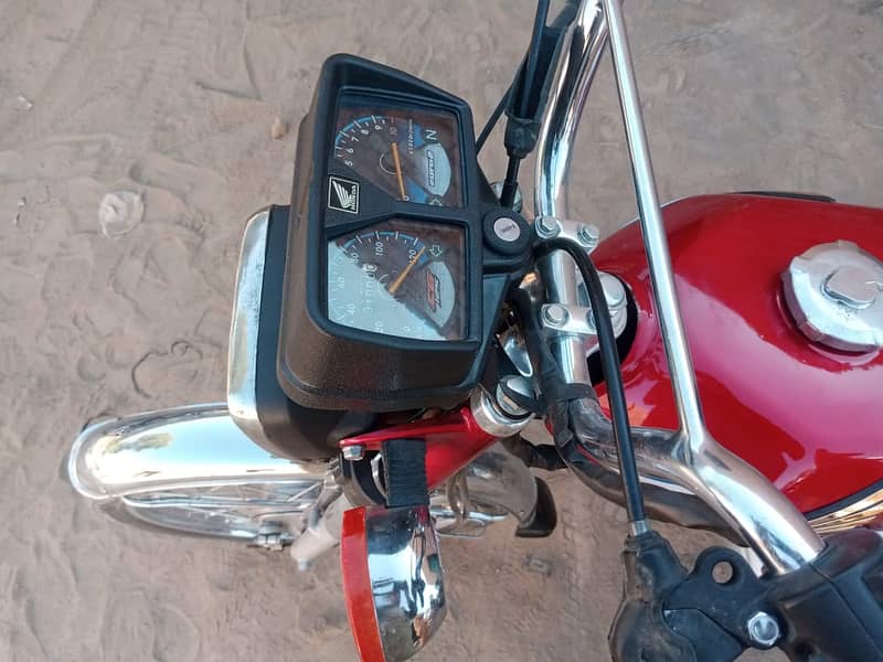 Honda CG 125 in excellent condition 3