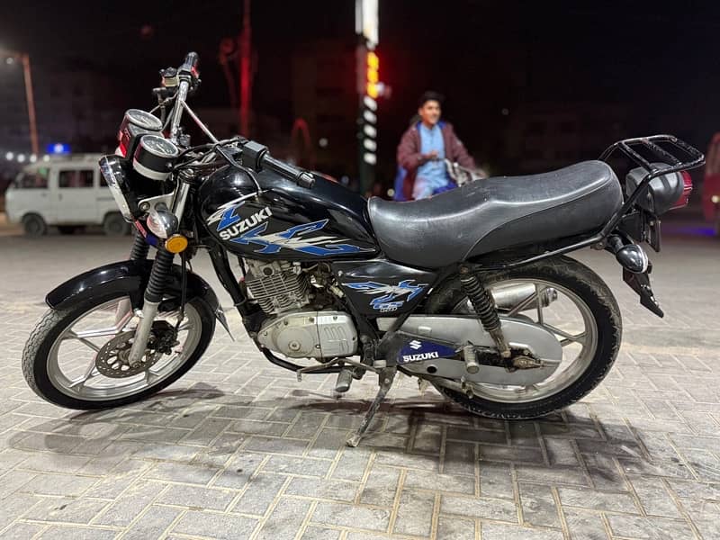 SUZUKI GS 150 SE 2018 03131271318 6