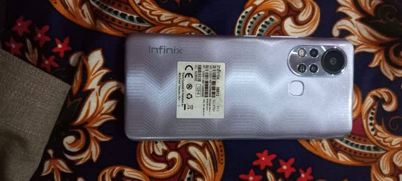 Infinix hot 11S Conditions all good. with box 1