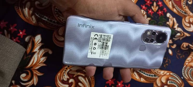 Infinix hot 11S Conditions all good. with box 2