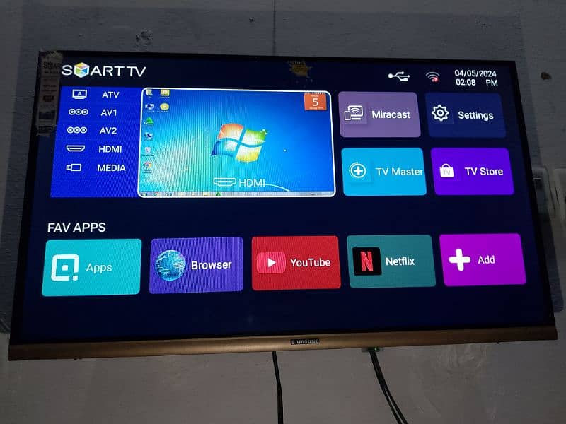 Samsung smart tv 32 inch Android 12 0