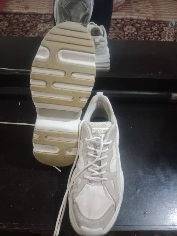 used shoes in good condition 1