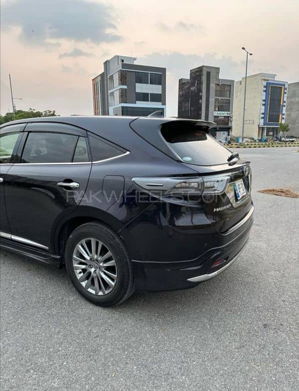 Toyota Harrier 2016 3