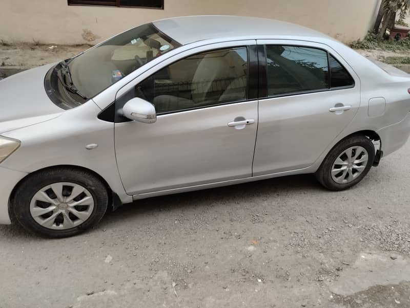 Toyota Belta 2010 4