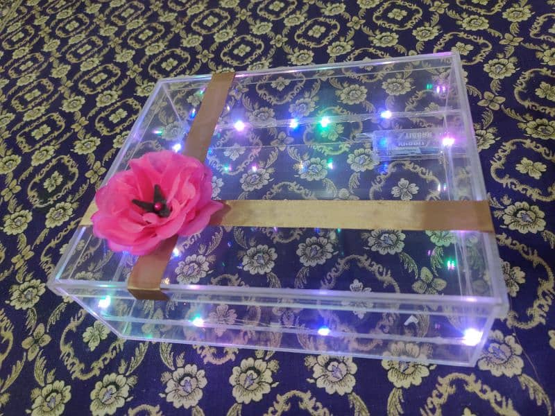 Acrylic plastic gift box, trophy's, invitations card's and bid boxes 0