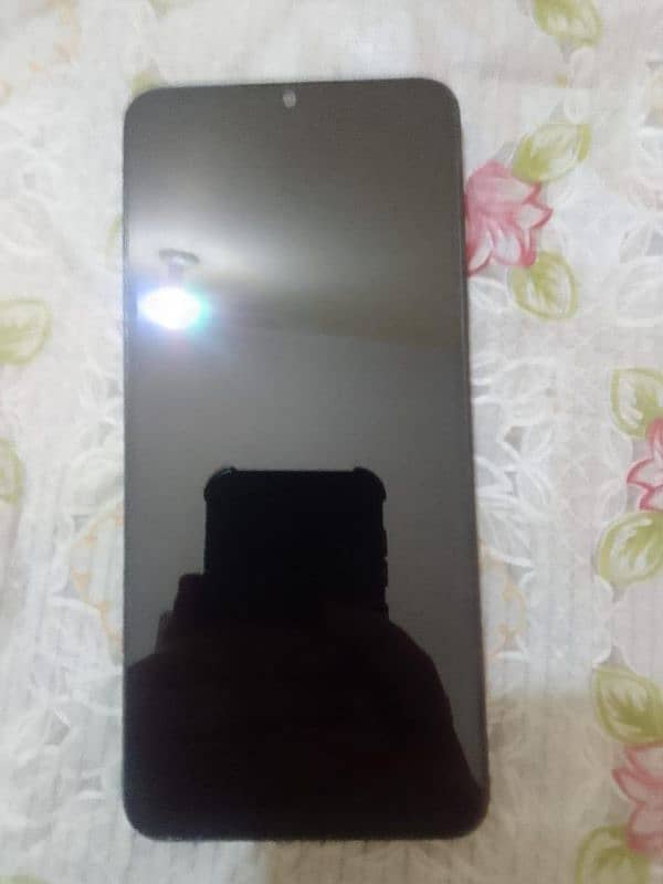 Redmi 13c with 6 months warranty pta proved 1