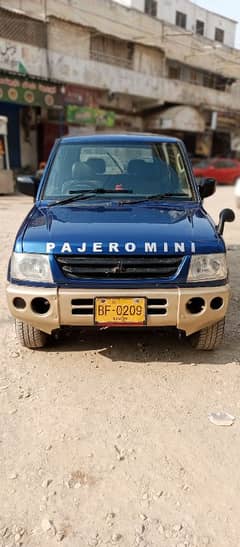 Mitsubishi Pajero Mini 1999