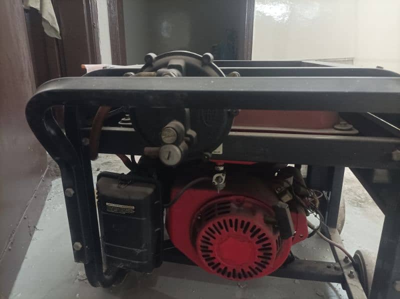 Generator 5000W for sale 0