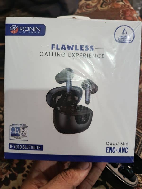 Ronnin R-7010 Orignal Earpod 1 year warranty 2