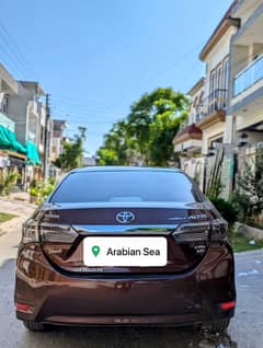 Toyota Corolla Altis  grande 2015