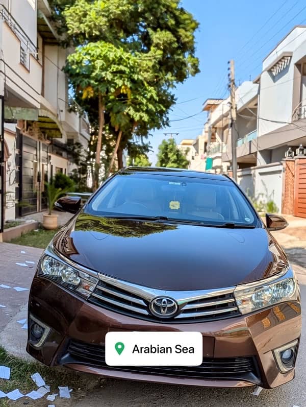 Toyota Corolla Altis  grande 2015 1